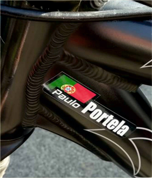 2 Autocolantes Bandeira + Nome