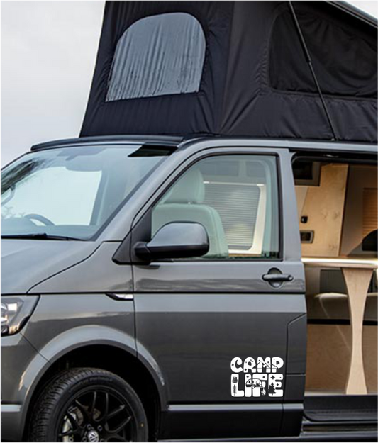 🌙 Autocolante “Camp Life” – O verdadeiro espírito do campismo! 🌲⛺